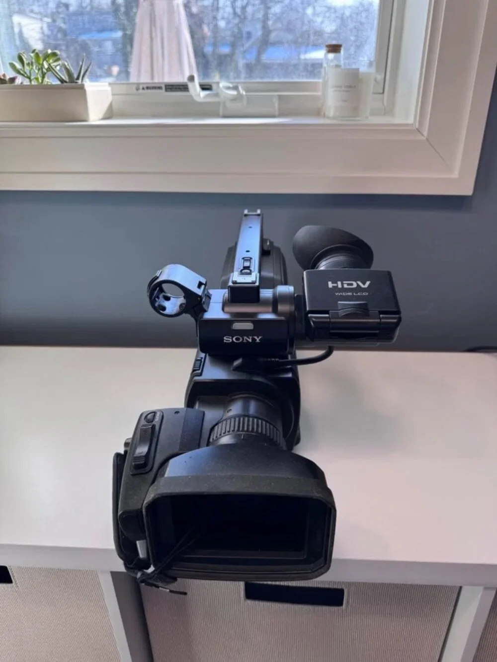 Sony HVR-HD1000U Video Camera | Great Condition